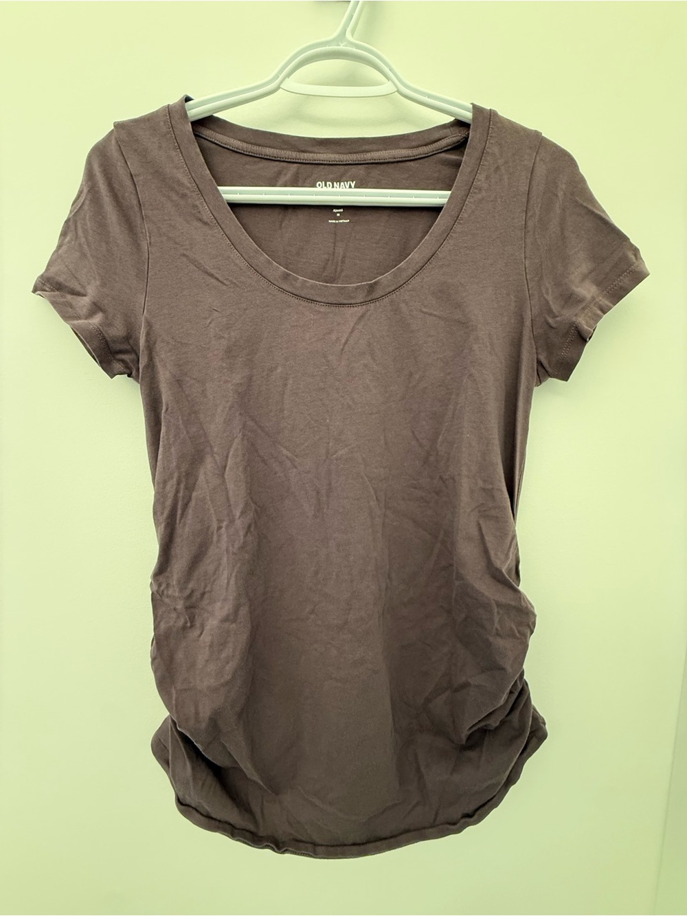 6 item Old Navy Maternity top lot
